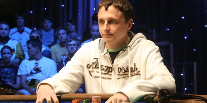 General Information about Peter Traply
